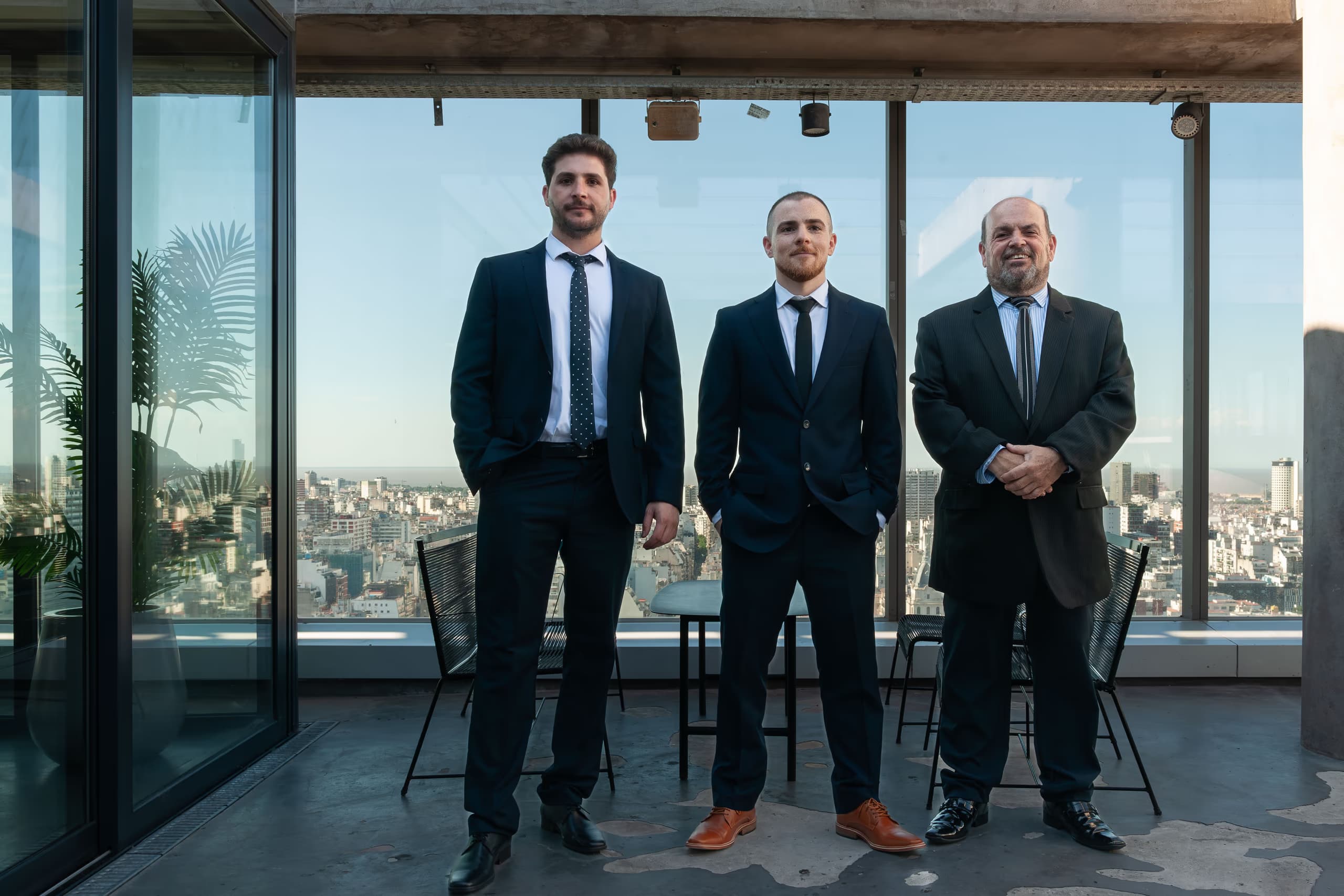 Jorge D. Froimovici, Emanuel G. Froimovici y Mauricio G. Furmanski en Froimovici & Asociados